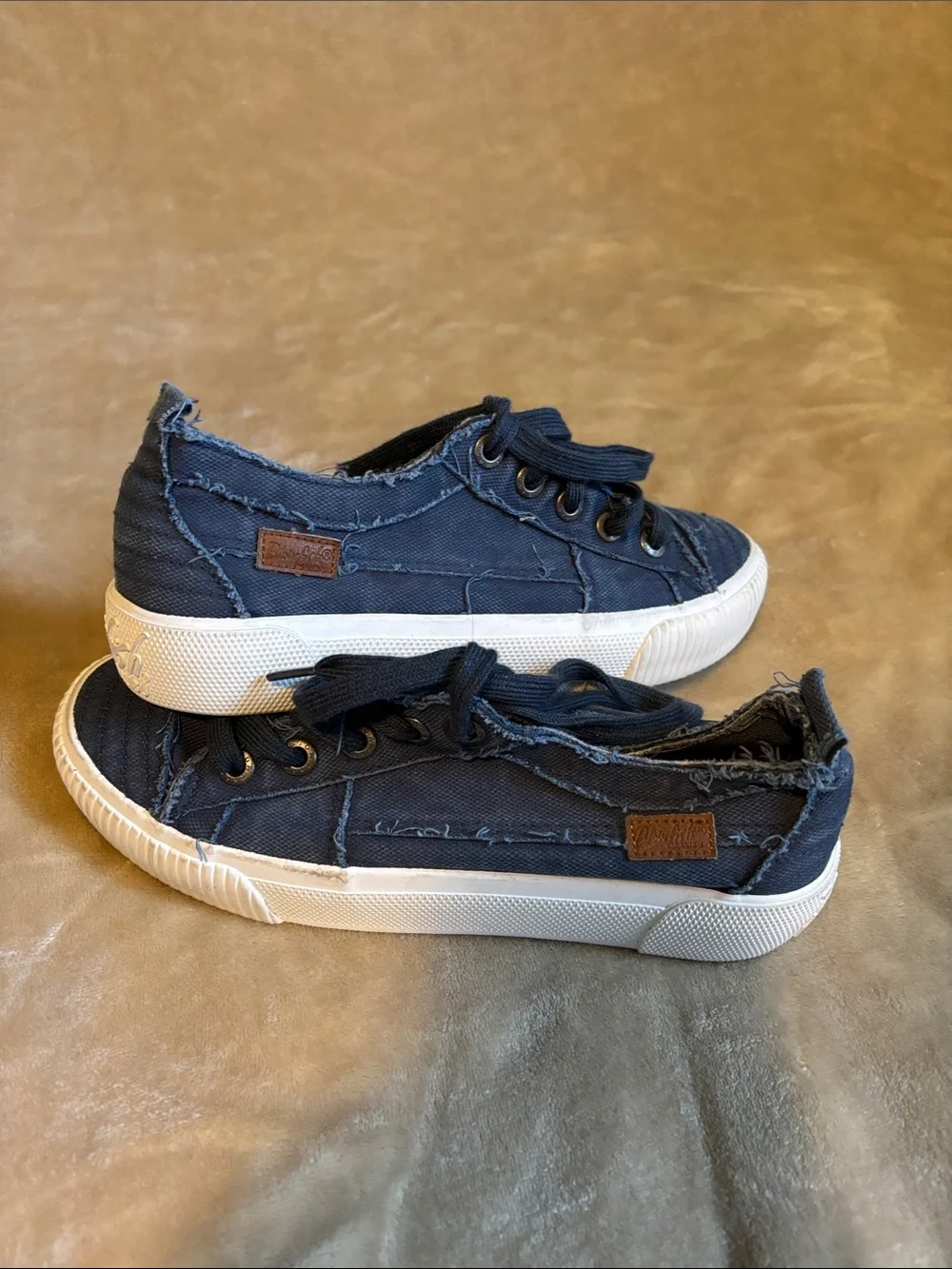 Women’s Navy Frayed Canvas Lace-Up Sneakers